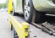 Спрос на услуги эвакуаторов вырос в Ростовской области из-за снегопадов