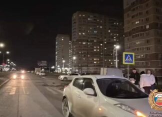ГИБДД Ростова предупреждает о рисках выезда с дворов для пешеходов