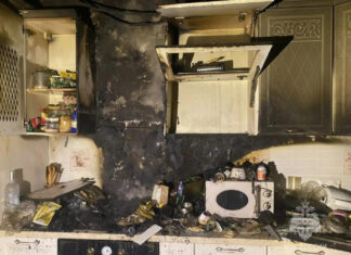 В Ростове женщина попала в больницу после пожара из-за электрического чайника