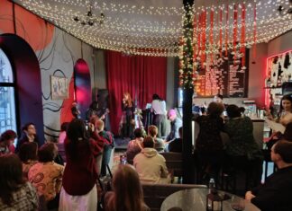 Поэзия и пост-панк: квартирник и открытый микрофон в баре «Балаган»