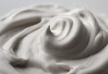 Производитель сливок из Ростовской области незаконно изменил срок годности