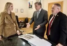 В Ростове на бульваре Комарова появится Аллея Славы в честь героев СВО На бульваре Комарова в Ростове-на-Дону появится Аллея Славы, которая будет посвящена памяти участников специальной военной операции //Фото пресс-службы Законодательного собрания Ростовской области