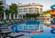 Спрос донских туристов на раннее бронирование туров в Турцию вырос более чем на 50% Отель в Турции //Фото witoworks, Pixabay