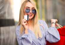 Ростовская область вошла в топ-6 регионов по числу выданных кредитных карт Кредитная карта //Фото freepik, Freepik