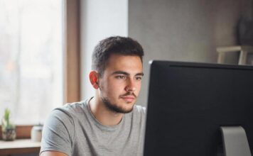 Ростовское отделение Сбербанка профинансирует выпуск компьютеров в кооперации со странами ЕАЭС