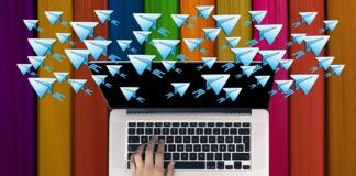 Бизнес не работает без мессенджеров //Фото geralt, Pxhere