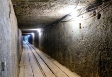 В Таганроге оборудовали укрытия в 387 из 1082 домов //Фото: freepik.com