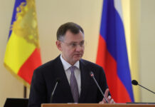 Юрий Слюсарь: экономика Ростовской области сохранила устойчивость, несмотря на погодные испытания и санкции Губернатор Ростовской области Юрий Слюсарь //Фото пресс-службы Правительства Ростовской области